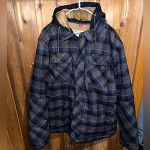 686 WOODLAND INSULATED JACKET. INFINIDRY 10k TECHNOLOGY. XL